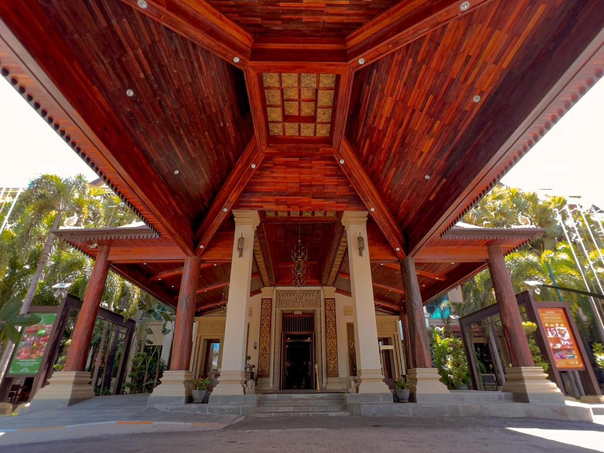 Empress Angkor Resort & Spa Siem Reap Exterior photo